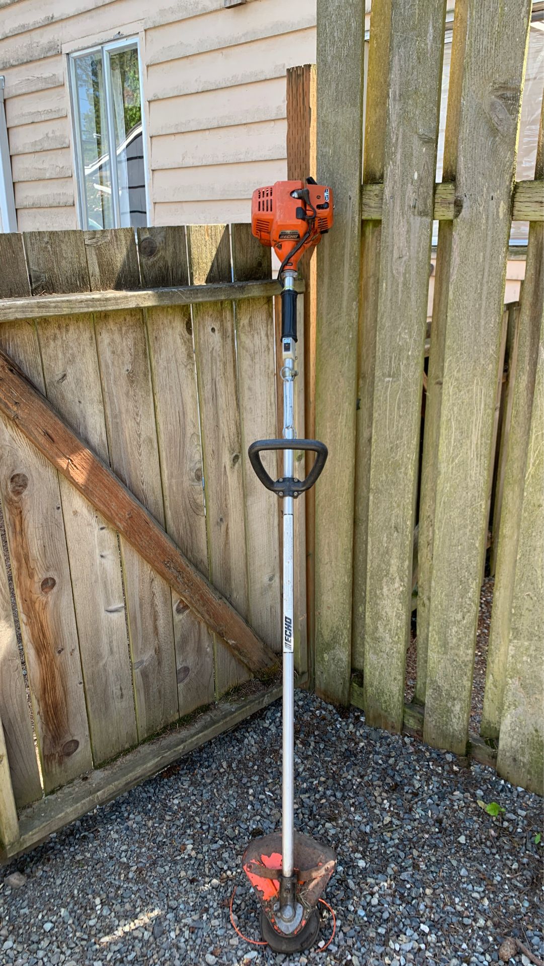 Echo SRM2300 Line Trimmer Please Read Post! for Sale in Edmonds, WA