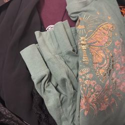 FREE Women Clothes Sizes XL-3XL