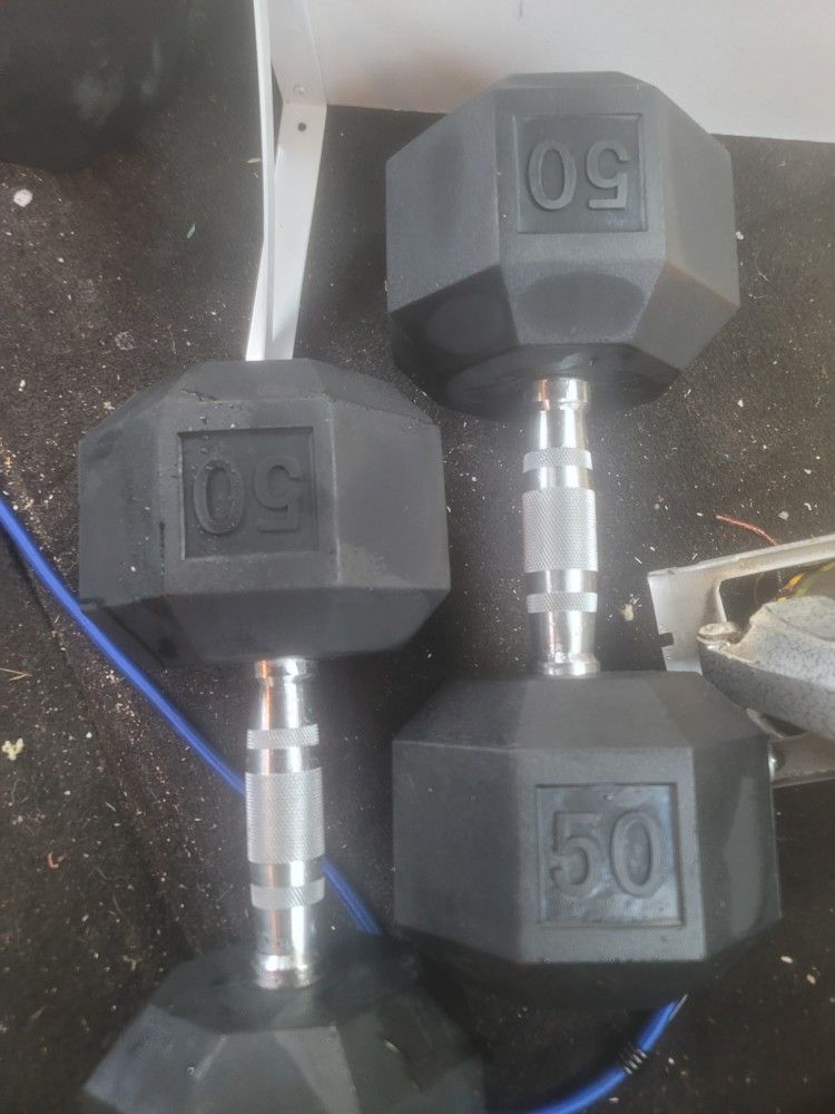 (2) 50 Lb /Pound Rubberized dumbbells 