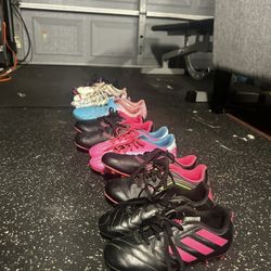 Girls Soccer Cleats 