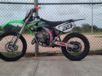 Kx 125. 2 Stroke Dirt Bike