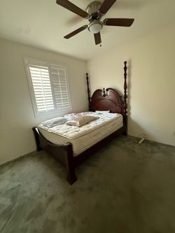 🆓🛏️ FREE – Solid Wood Queen Bed Frame & Mattress – MUST PICK UP BY JULY 17, 2026! 🚚📦🏠