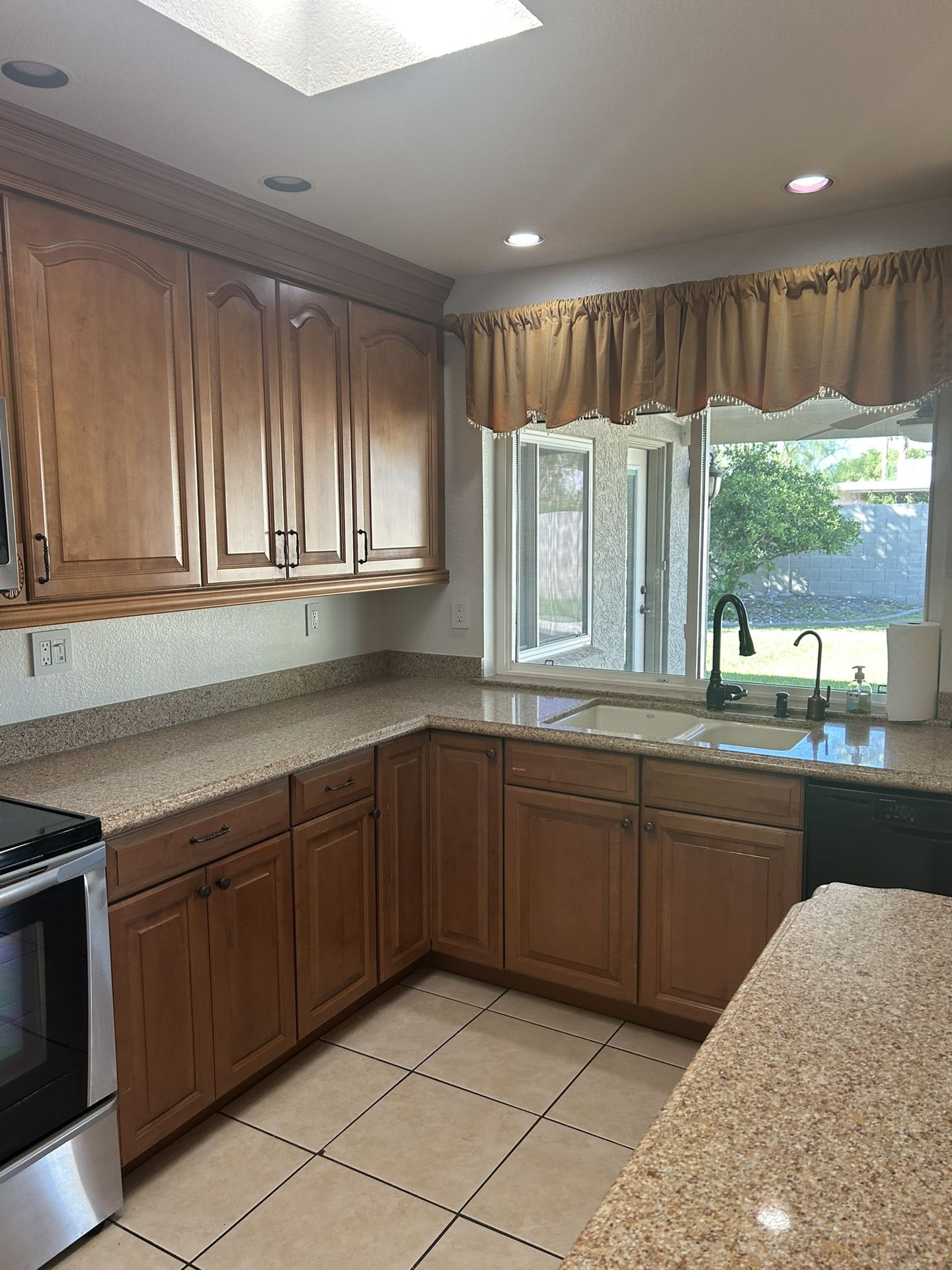Entire Kitchen Of High End Cabinets Used But Great Condition