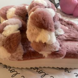 Pink Uggs 