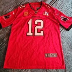 Tampa Bay Buccaneers #12 Tom Brady.