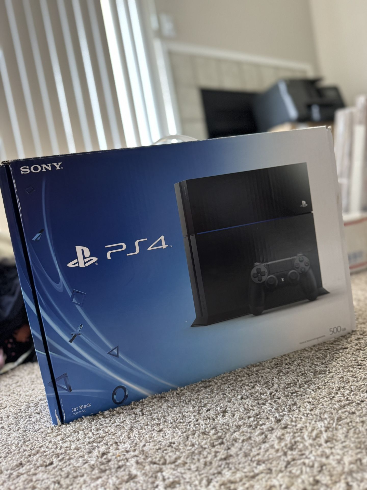 Play Station 4 PS4