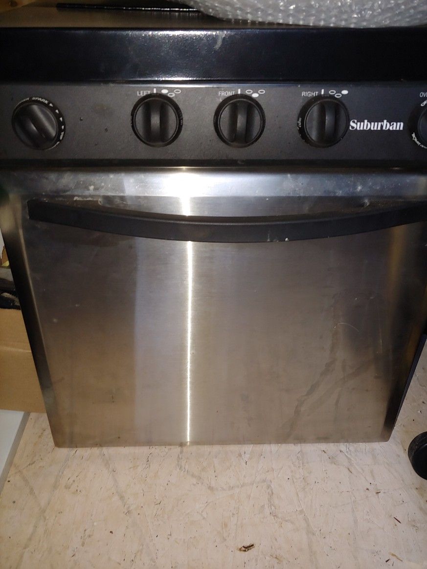 Suburban Rv Stove/oven for Sale in Arlington, WA OfferUp