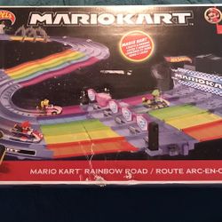 Hot Wheels Mario Kart Rainbow Race Set 