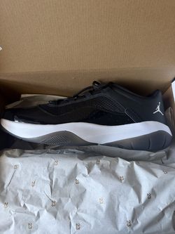 Air Jordan 11 CMFT low Black/white