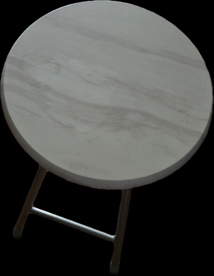 Small Foldable Table/stool