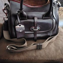 Beautiful DOONNEY & BOURKE PURSE