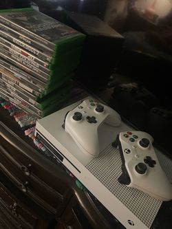 Xbox one S with two controllers