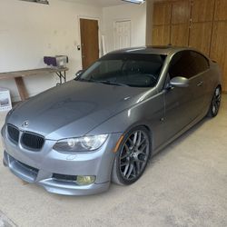 Sale pending Trade BMW 335i Super Clean Low miles Manual