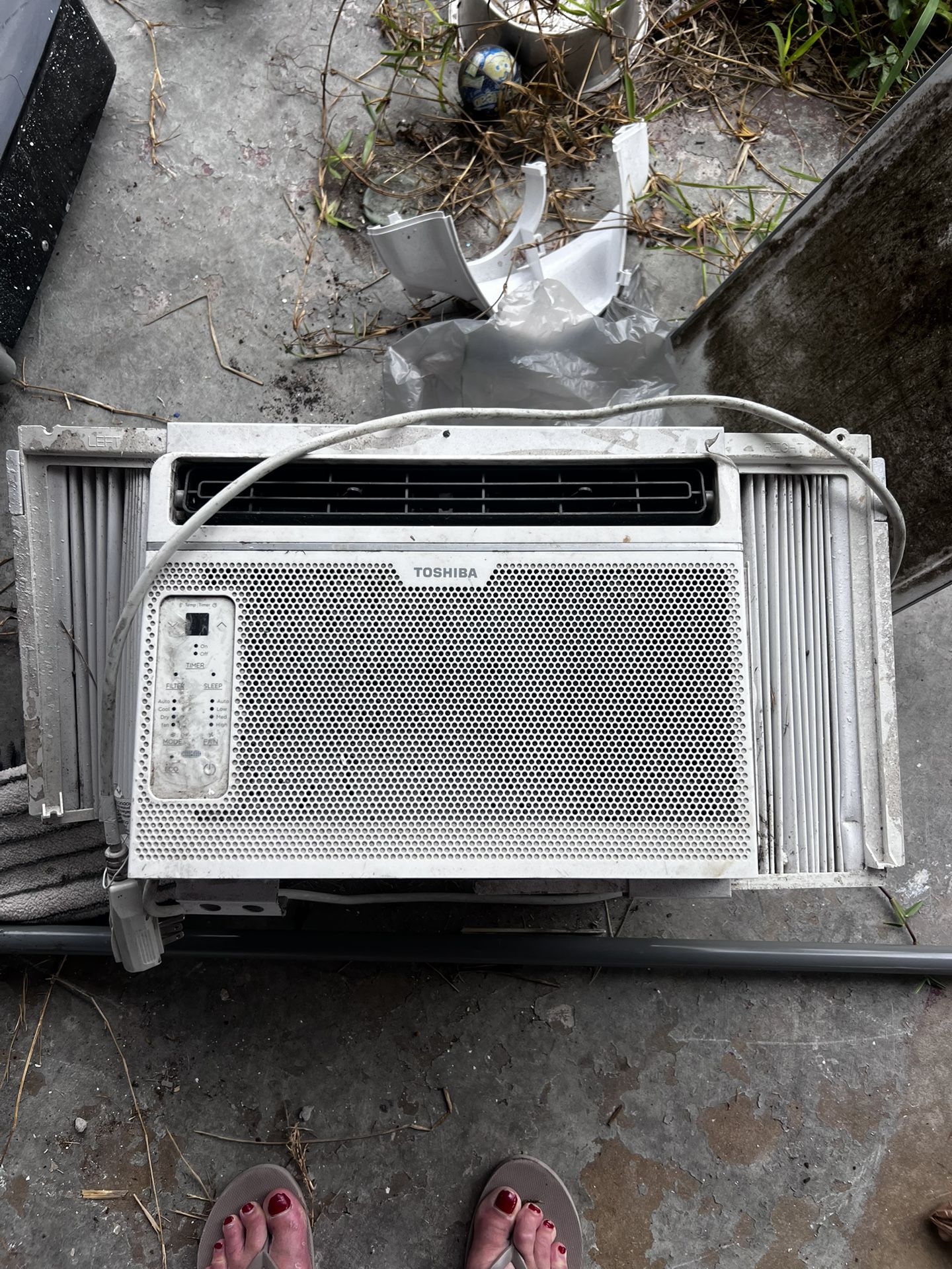 toshiba small air conditioner