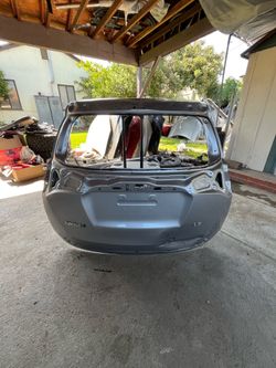 Tailgate trunk Toyota rav4 2016 2017 2018