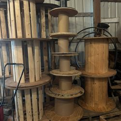 Smaller Spools For Chickens To Roost On, Or Larger Spools