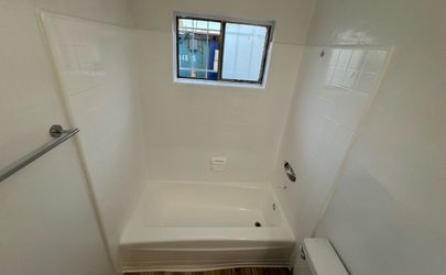 Tub Reglaze