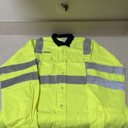 2 Long Sleve Vest Like Shirts, Size: M