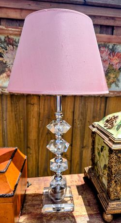 Ashley Laura Crystal & Chrome Table Lamp – Modern Glam Acrylic Prism Lamp with Pink Shade