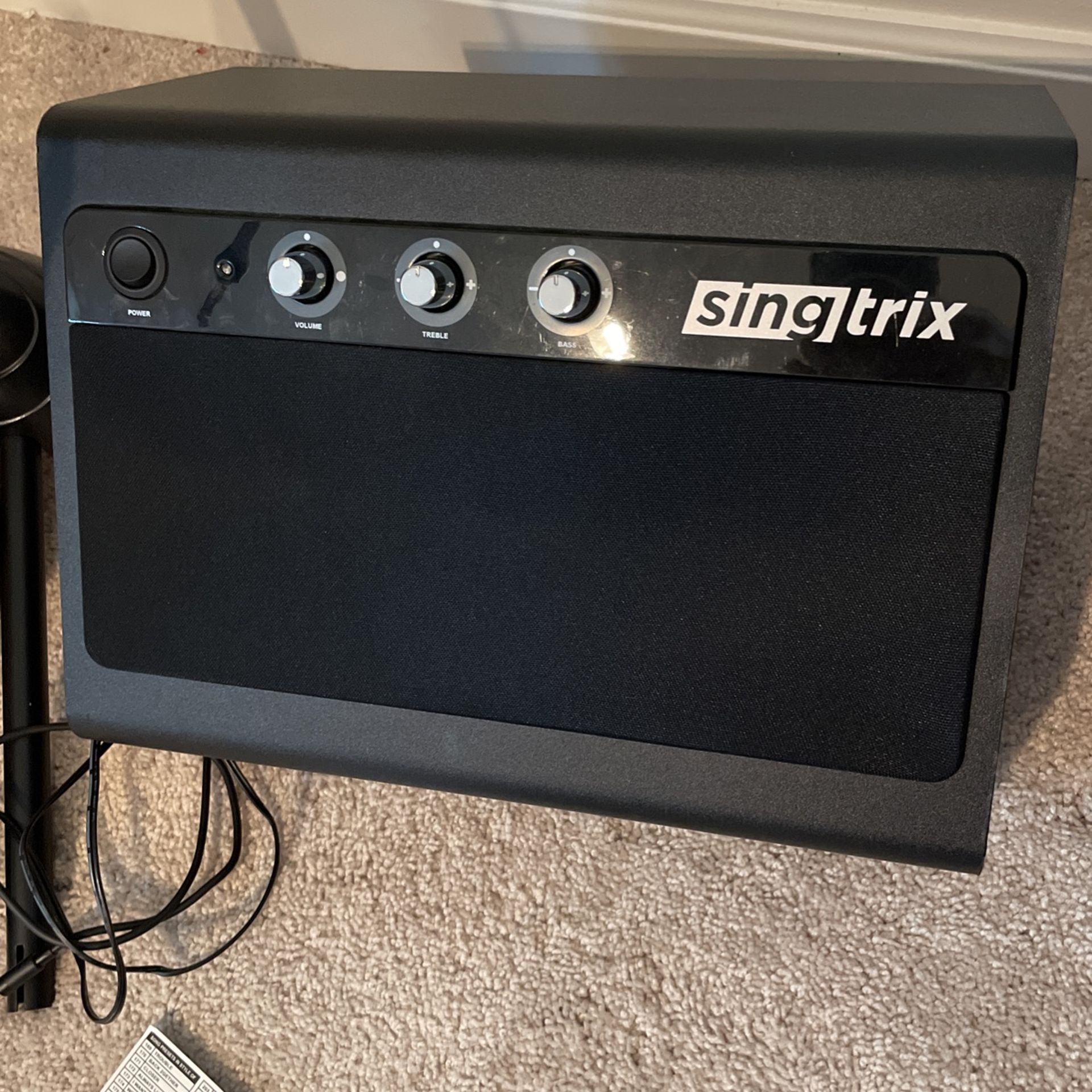 Singtrix Karaoke Machine set