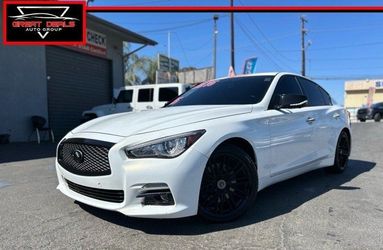 2015 Infiniti Q50