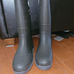 muck wetland pro rubber boots with tags size 14 Hunting fishing work