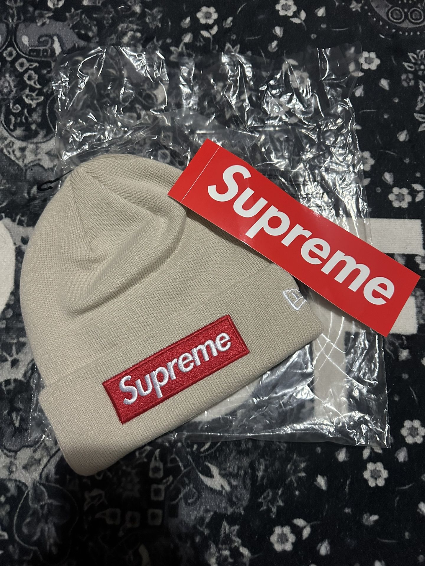 Supreme Bogo Beanie