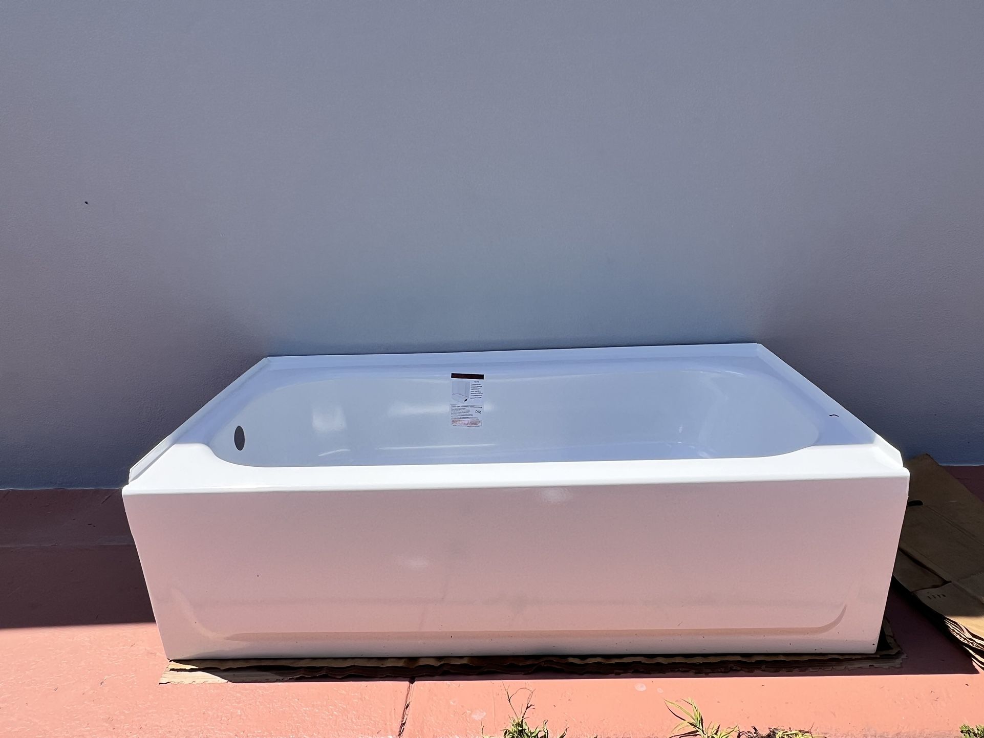 Bathtub/ Bañera( Brand New)!!