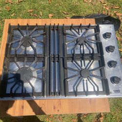 30 Inch viking Stainless Steal Gas Cooktop With The Hood Fan Part