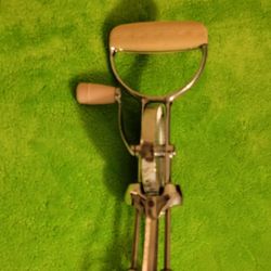 Vintage Flint Stainless Steel Hand Mixer, Pink Handles