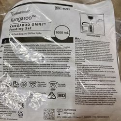 Kangaroo Omni Feeding Set  1000mL 