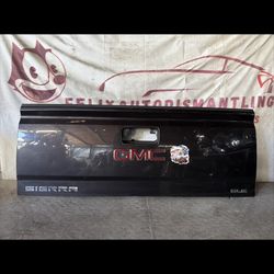 2014 2015 2016 2017 2018 2019 GMC SIERRA REAR TAILGATE TAIL GATE OEM