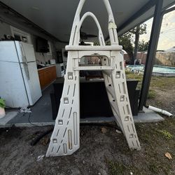 Pool Ladder