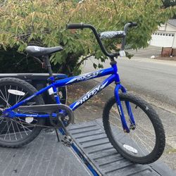 Child Kid Children 20” Wheels Bike Bicycle In Good Condition
