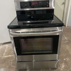 LG Electric Stove 