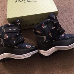 AXZ- Adorable Boots For Boys Size 11