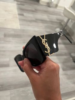 🖤Y.S.L sunglasses🖤
