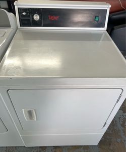 UniMac Heavy-Duty Commercial Electric Dryer — $500