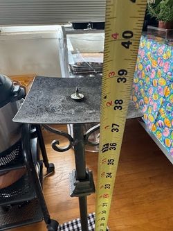 Candle holder