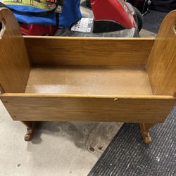 Solid wood Rocking bassinet