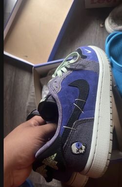 Voodoo Jordan 1 Lows Size 8.5
