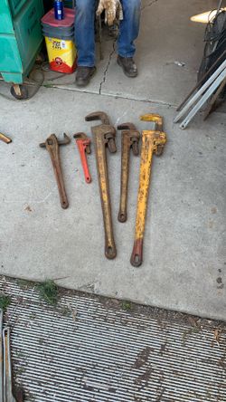 Heavy Duty Pipe Wrenches