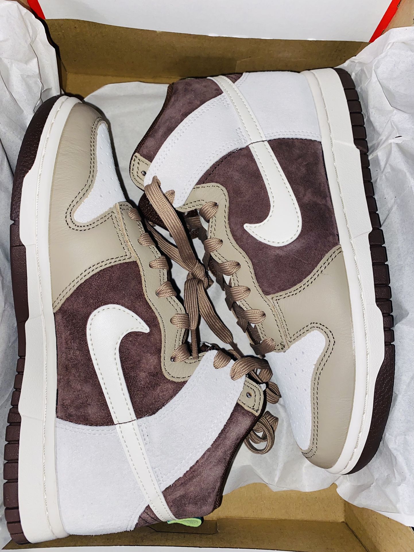 Nike Dunk High Light Chocolate