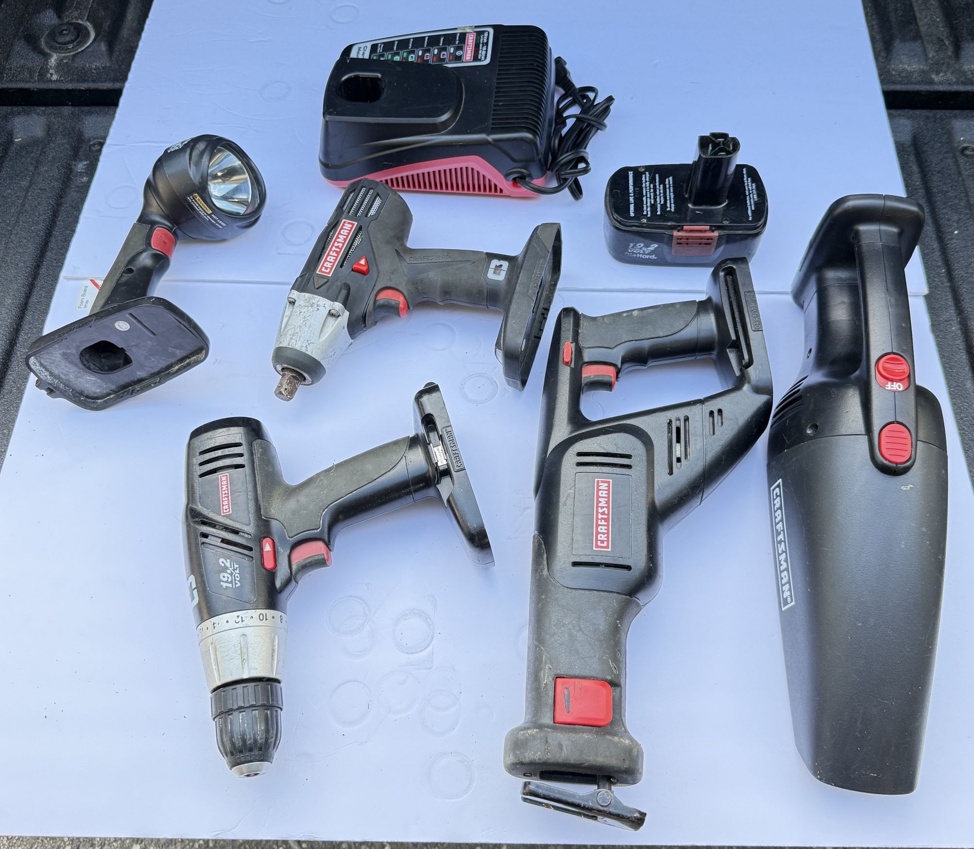 Craftsman 19.2V - 5 Piece Set w/ One Battery & Charger
