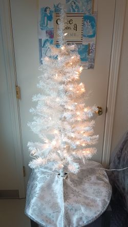 SMALL Artificial Christmas Tree with tree Skirt-- P/U North Everett 