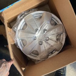 Toyota Corolla 2003-2004 Hubcap Q