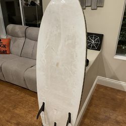 5’8” Foam Surfboard 