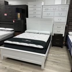 BEDROOM SET, 4 PC QUEEN BED FRAME, DRESSER, MIRROR AND NIGHTSTAND -NEW-