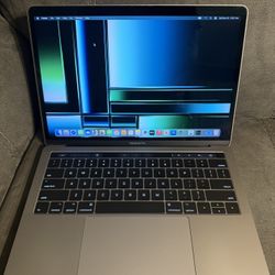 MacBook Pro 13 inch Touch Bar 2017 super fast!!  3.1 GHz  16 GB  256 GB SSD