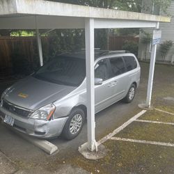 Kia Sedona 2012 